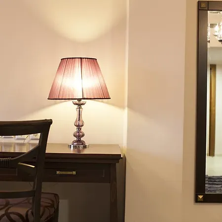 Hotel Veltsi 3*