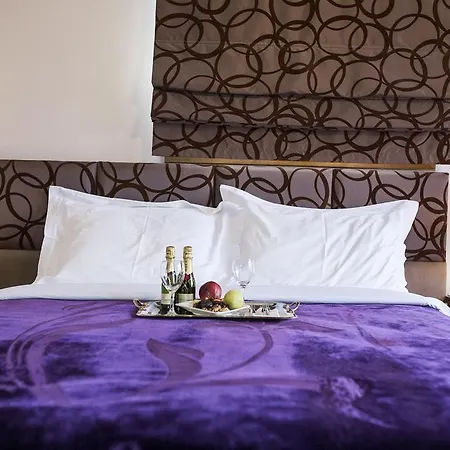 Hotel Veltsi 3*