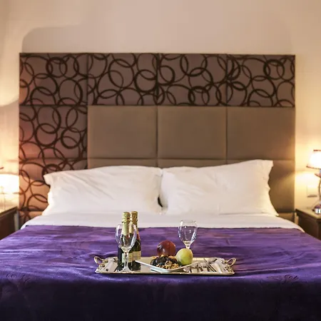 Otel Veltsi