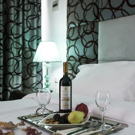 Otel Veltsi 3*